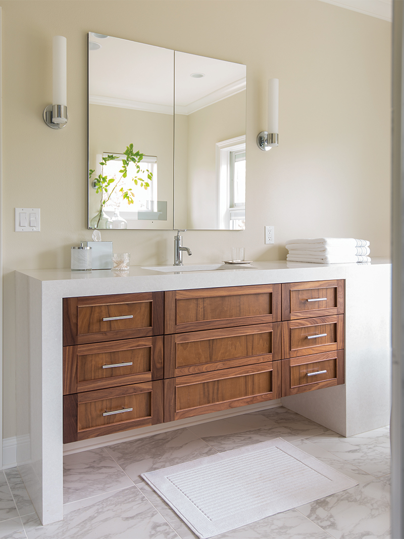 C11583 15 06 20 GS BHG 4259 1132 hi 800x1067